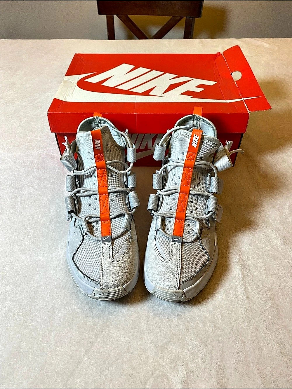 Nike Air Max FF 720 Summit White Sneakers White & Orange